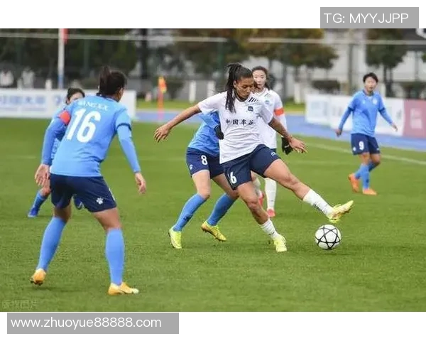 武汉羽毛球队强势领跑杯赛积分榜以98分稳居第一位